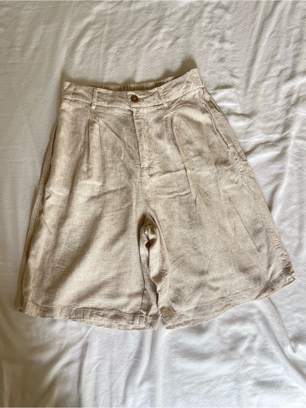 Light Natural Linen Blend High-Waist Shorts